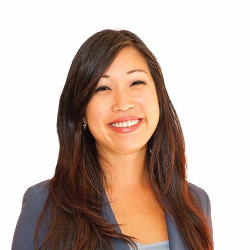 Corporate Headshot of Consulum Partner, Maggie Lee